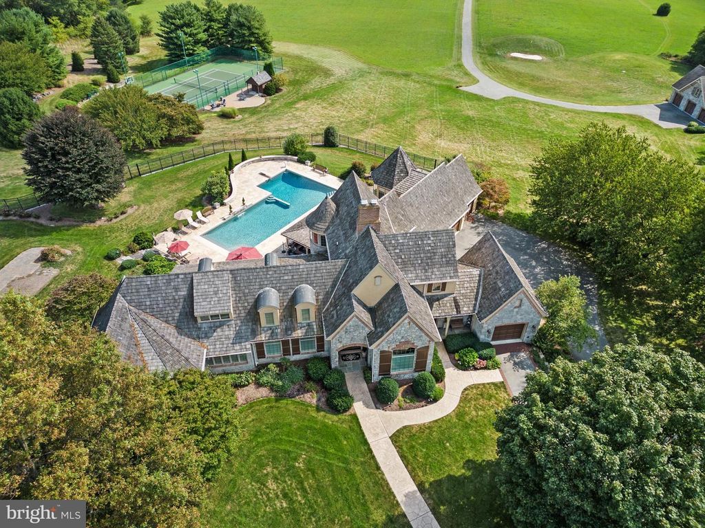 500 POLO LN, Wrightsville, PA 17368