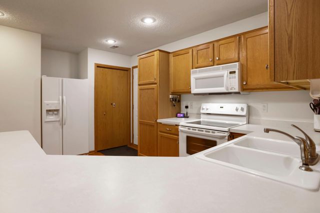 2447 Birn Hill Drive, Faribault, MN 55021