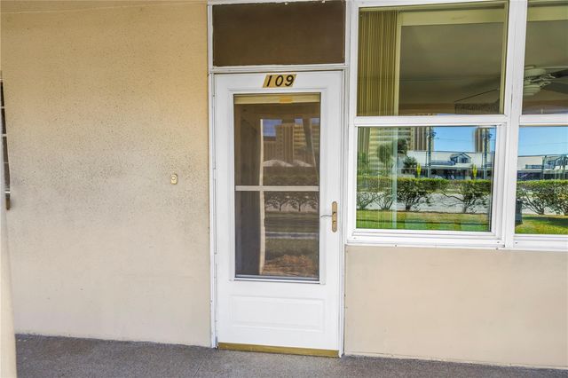 4455 DUHME ROAD 109, St Petersburg, FL 33708