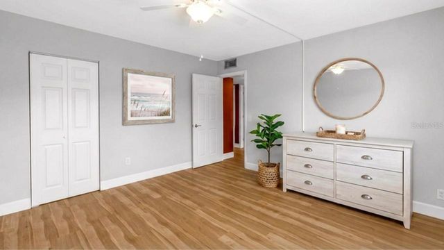 4455 DUHME ROAD 109, St Petersburg, FL 33708
