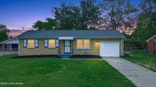 11214 Deering Rd, Louisville, KY 40272