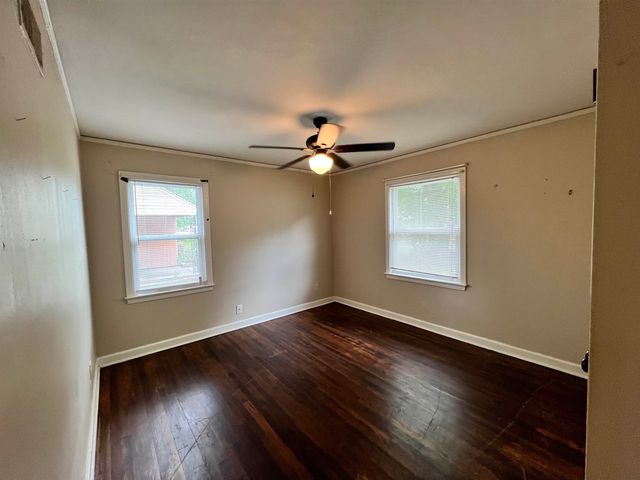 455 CLARICE DR, Memphis, TN 38109