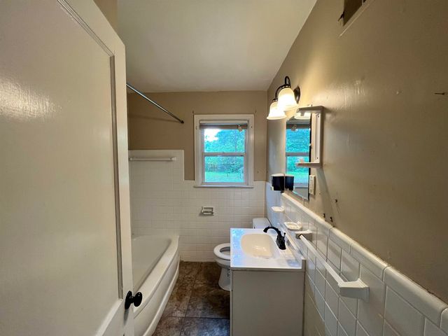 455 CLARICE DR, Memphis, TN 38109