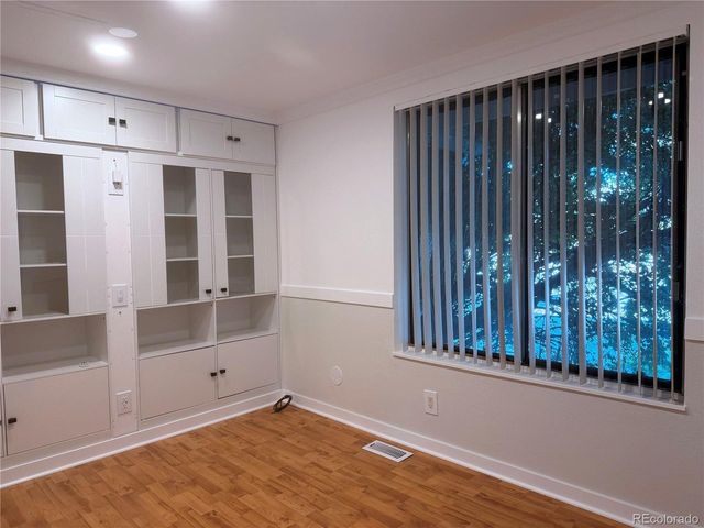 3709 S Mission Pkwy, Aurora, CO 80013