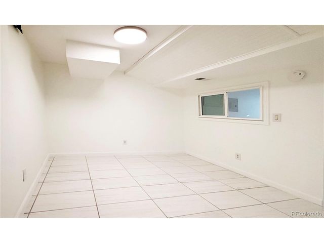 3709 S Mission Pkwy, Aurora, CO 80013