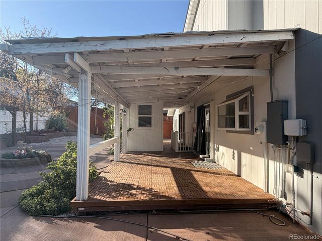 3709 S Mission Pkwy, Aurora, CO 80013