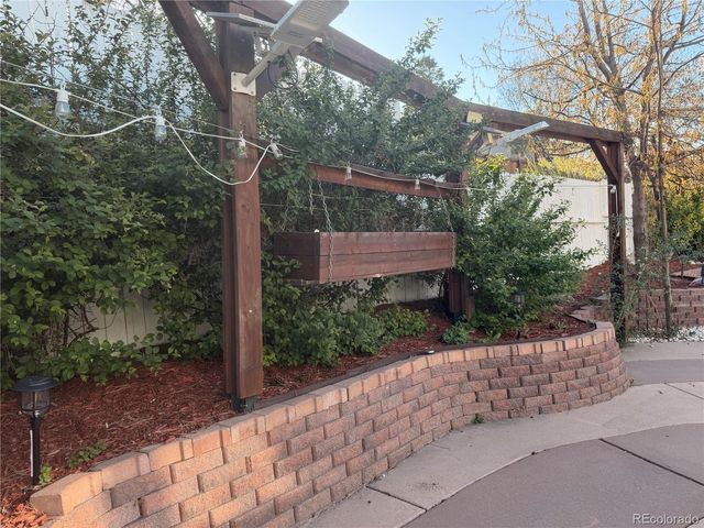 3709 S Mission Pkwy, Aurora, CO 80013