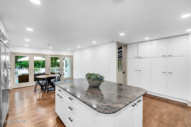 25 Mahoras Drive, Ocean Twp, NJ 07712