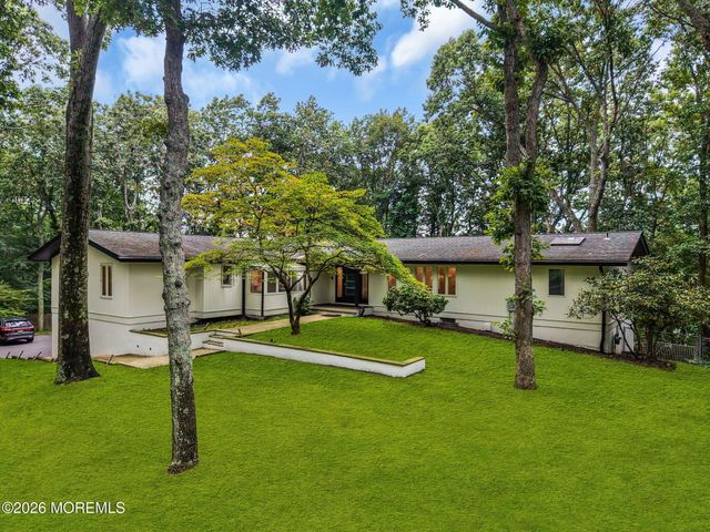 25 Mahoras Drive, Ocean Twp, NJ 07712