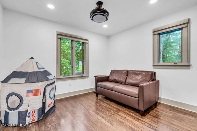 25 Mahoras Drive, Ocean Twp, NJ 07712