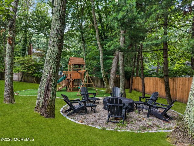 25 Mahoras Drive, Ocean Twp, NJ 07712