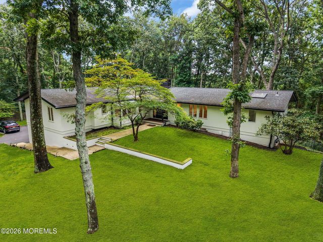 25 Mahoras Drive, Ocean Twp, NJ 07712