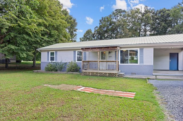 1429 Watkins Street SE, Cleveland, TN 37323