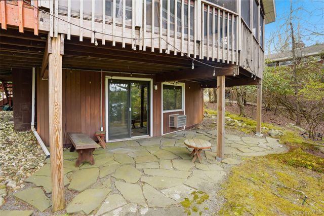 61 Lake Shore Drive E, Rock Hill, NY 12775