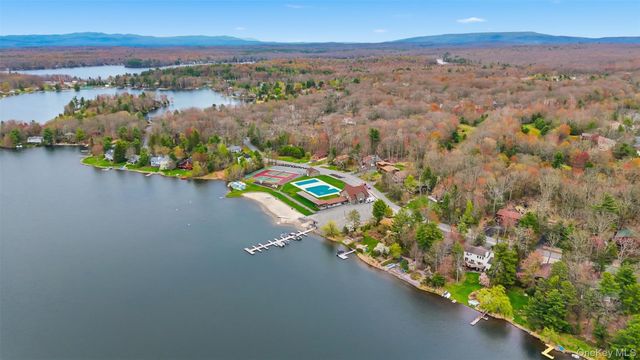61 Lake Shore Drive E, Rock Hill, NY 12775
