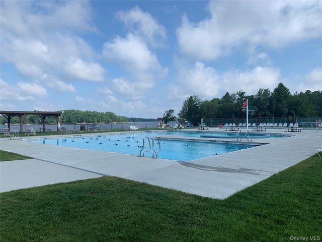 61 Lake Shore Drive E, Rock Hill, NY 12775