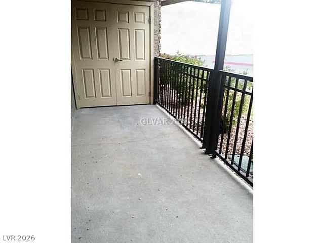 5229 Indian River Drive 233, Las Vegas, NV 89103
