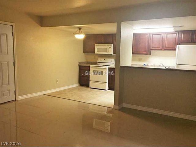 5229 Indian River Drive 233, Las Vegas, NV 89103