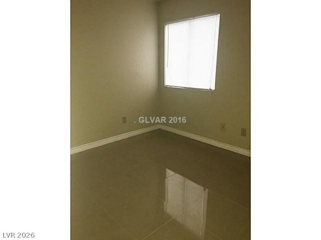 5229 Indian River Drive 233, Las Vegas, NV 89103