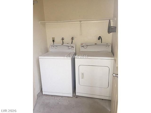 5229 Indian River Drive 233, Las Vegas, NV 89103