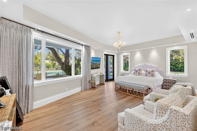 111 Caribbean RD, Naples, FL 34108