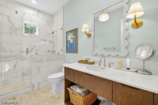 111 Caribbean RD, Naples, FL 34108