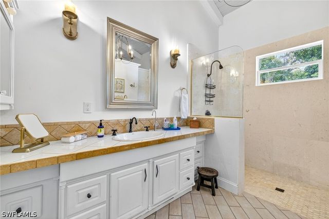 111 Caribbean RD, Naples, FL 34108