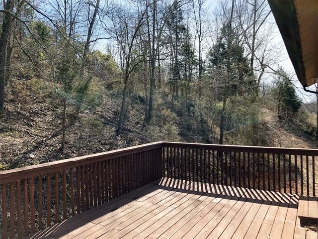 5682 Wade Road, Harrison, AR 72601