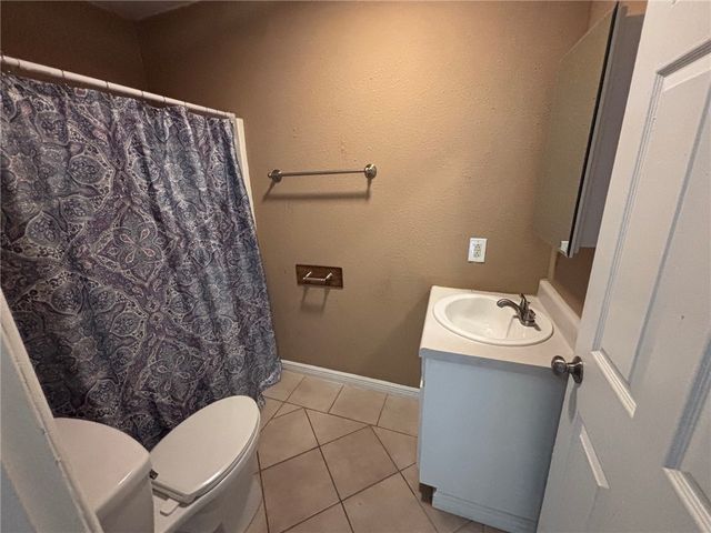 5682 Wade Road, Harrison, AR 72601