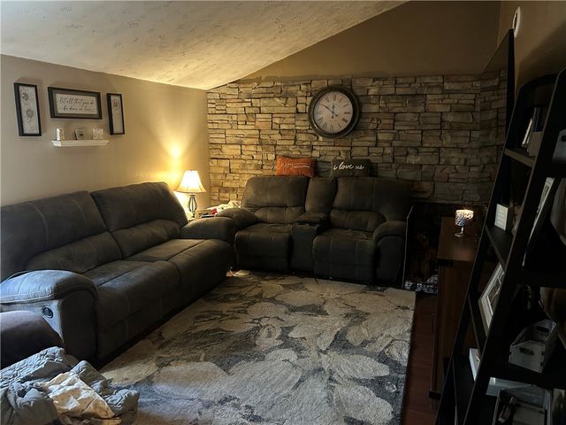 203 Second Street, Uniontown, PA 15416