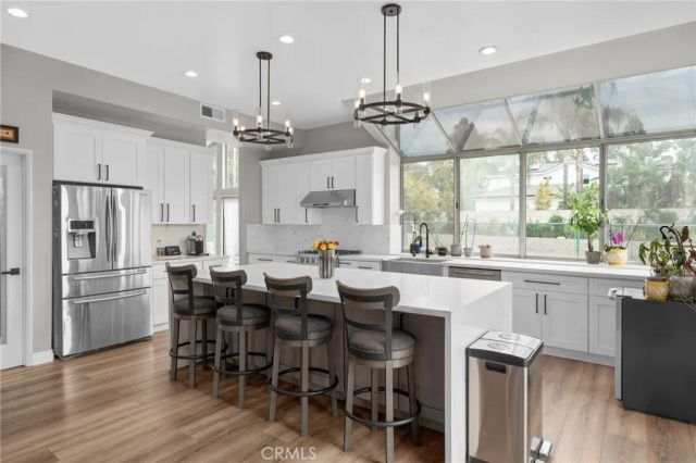 416 Alamosa Drive, Claremont, CA 91711