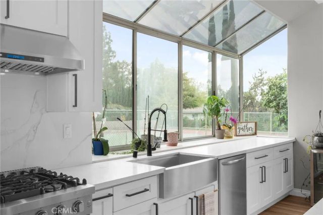 416 Alamosa Drive, Claremont, CA 91711