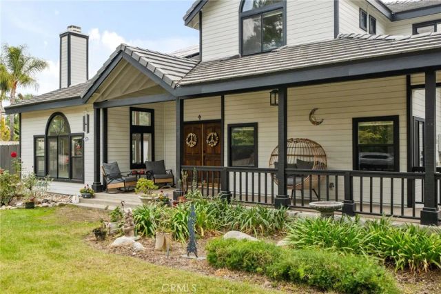 416 Alamosa Drive, Claremont, CA 91711