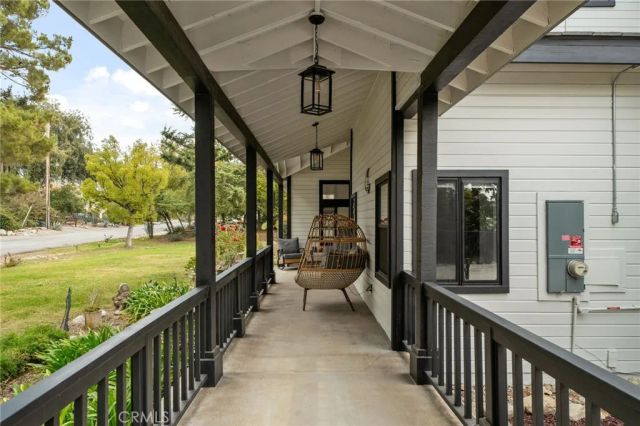 416 Alamosa Drive, Claremont, CA 91711