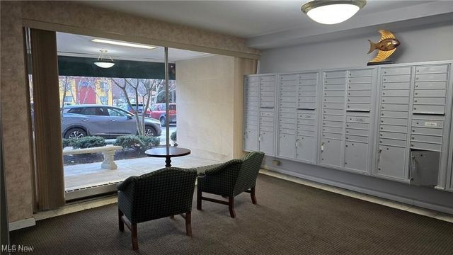 11820 Edgewater Drive, Lakewood, OH 44107