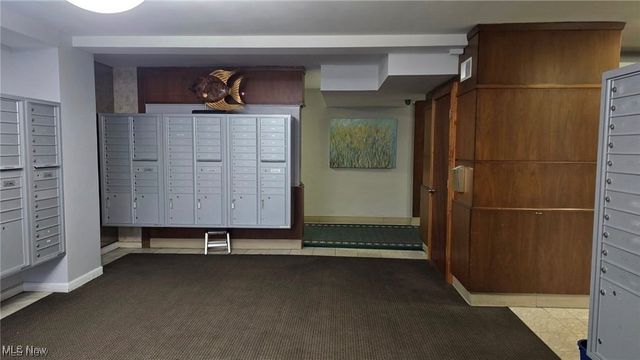 11820 Edgewater Drive, Lakewood, OH 44107