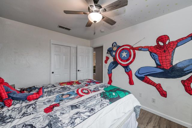 288 W Magill Avenue, Clovis, CA 93612