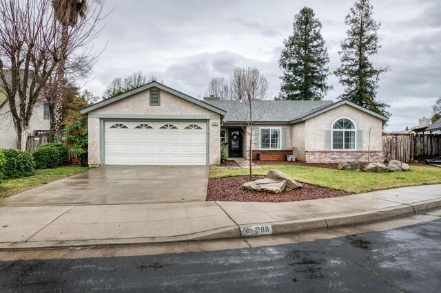 288 W Magill Avenue, Clovis, CA 93612