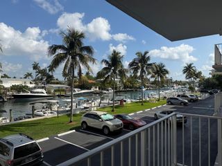 1731 SE 15th Street 201, Fort Lauderdale, FL 33316