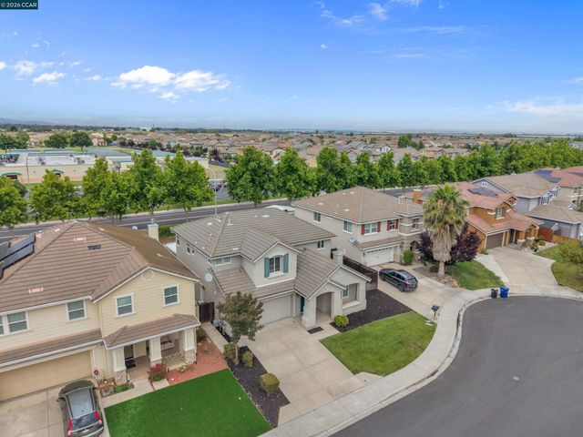 51 Sandhill Crane Ct, Oakley, CA 94561