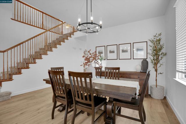51 Sandhill Crane Ct, Oakley, CA 94561