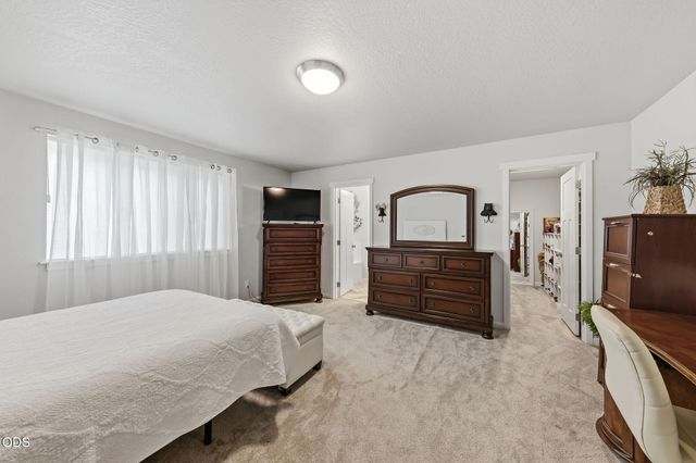 403 Berglund Street, Rogue River, OR 97537