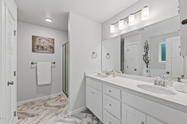 403 Berglund Street, Rogue River, OR 97537