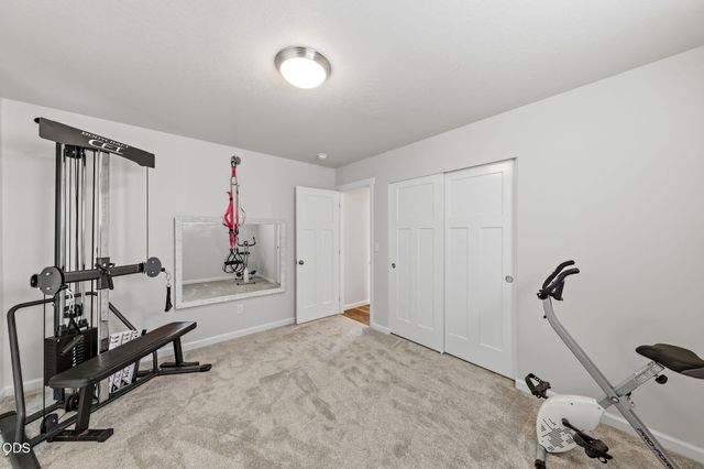 403 Berglund Street, Rogue River, OR 97537