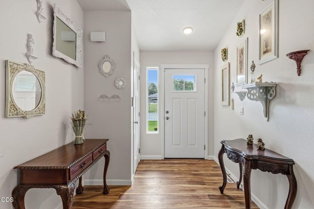 403 Berglund Street, Rogue River, OR 97537
