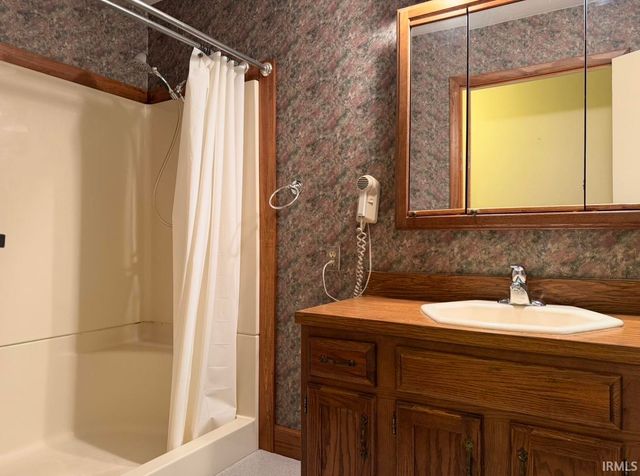 412 Roosevelt Drive, Princeton, IN 47670