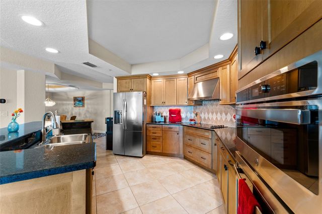 5301 GULF BLVD. BOULEVARD E406, St Pete Beach, FL 33706