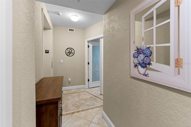 5301 GULF BLVD. BOULEVARD E406, St Pete Beach, FL 33706