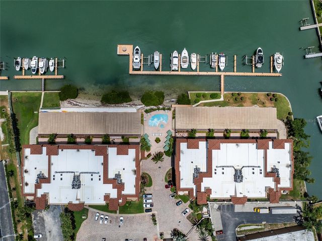 5301 GULF BLVD. BOULEVARD E406, St Pete Beach, FL 33706