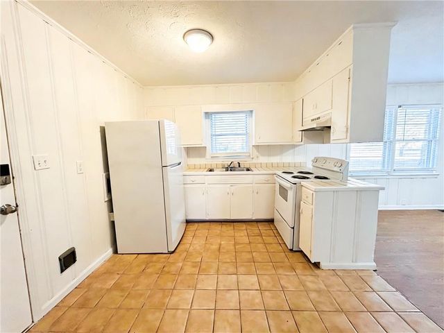 7062 Felton Lane 7062, Mableton, GA 30126